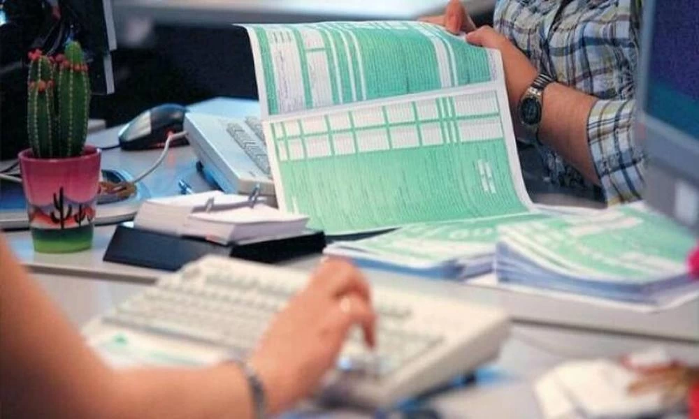 Φορολογικές δηλώσεις: Ο νέος κωδικός στο Ε1 που θα μηδενίζει τα πρόστιμα
